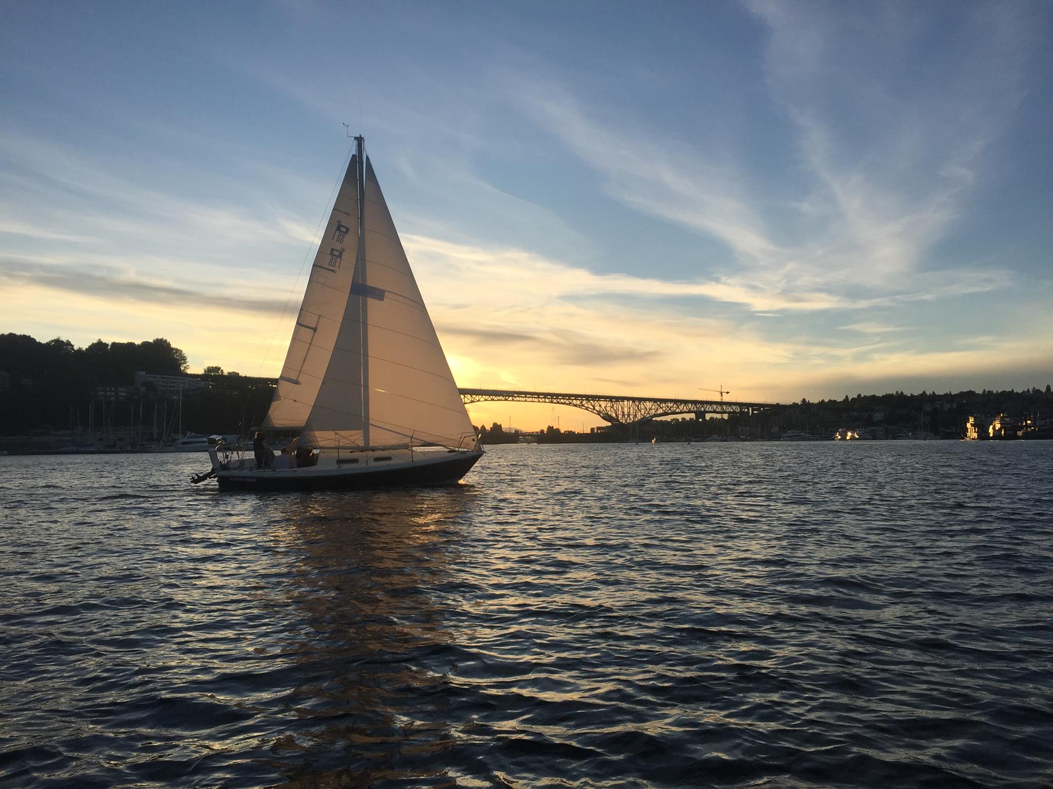 First Great Duck Dodge on Lake Union Boat Tours Seattle